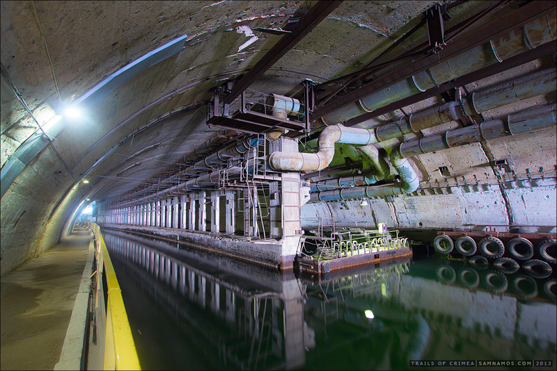 Illustration for article titled El distĂłpico mundo de las bases de submarinos abandonadas
